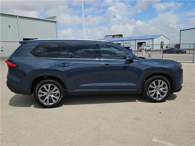 Used 2024 Blueprint Toyota Limited All-Wheel Drive image 5
