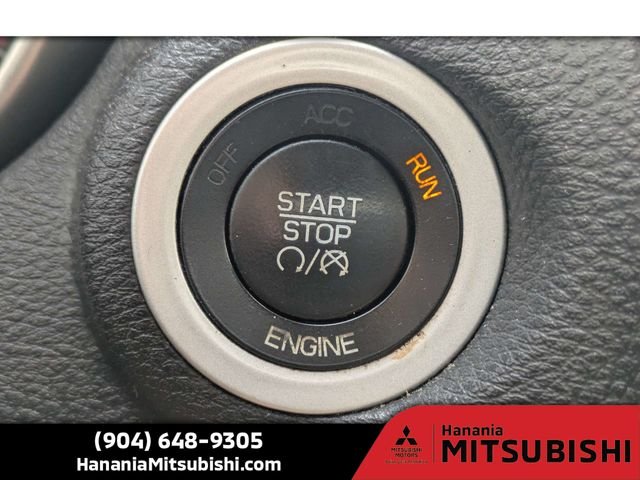 Used 2016 White Dodge SE image 30