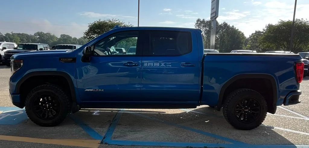 Used 2023 Blue GMC AT4X image 8