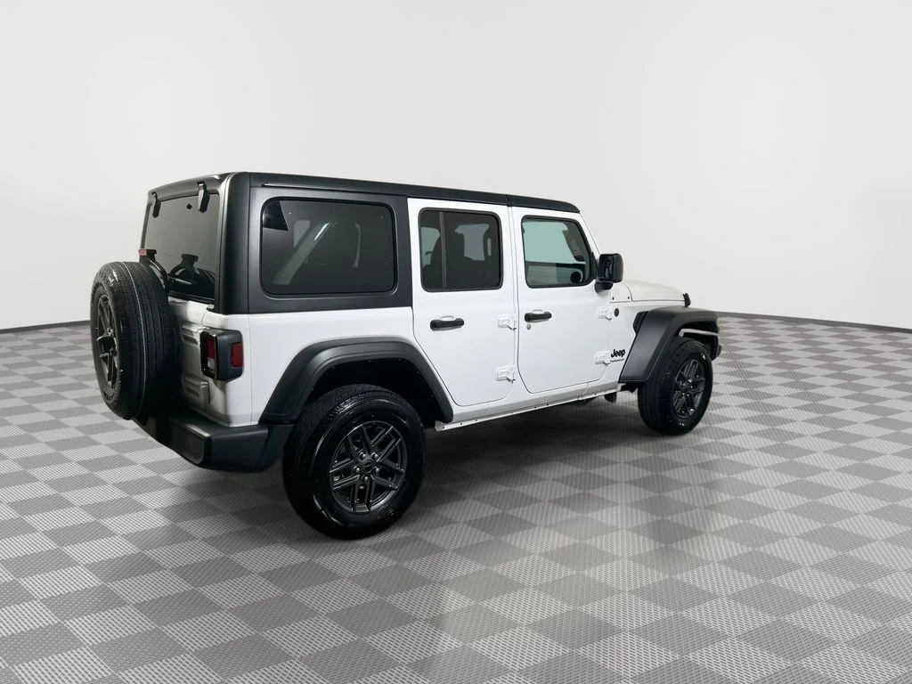 Used 2025 White Jeep Sport S image 8