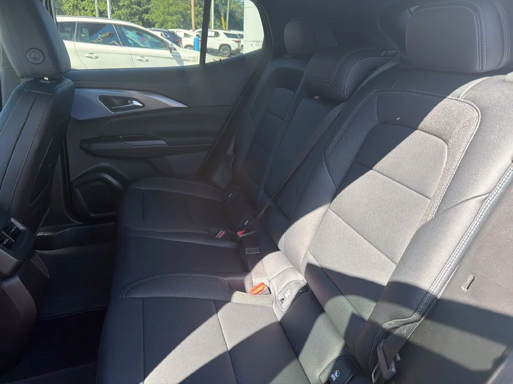 2026 Chevrolet Equinox EV 2LT - Photo 26