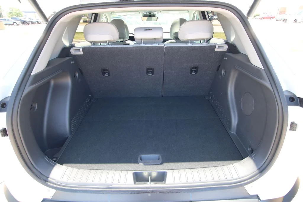 Used 2024 White Hyundai Limited image 15