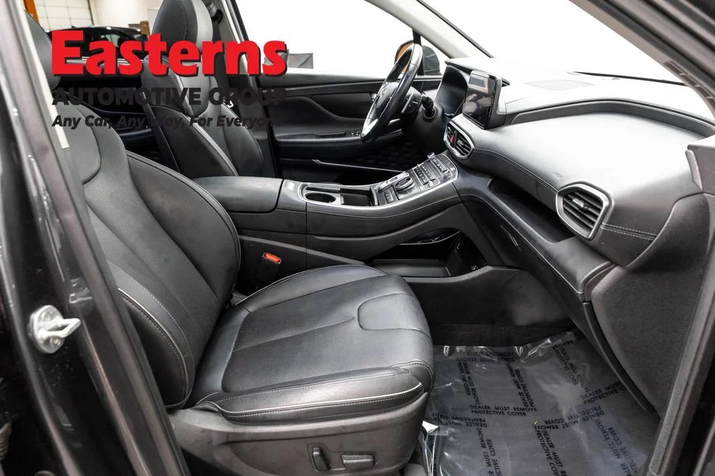 Used 2022 Gray Hyundai SEL image 24