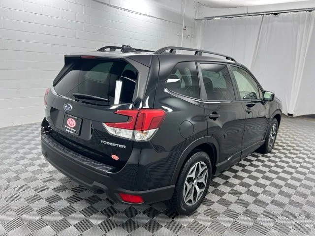 Used 2023 Black Subaru Premium image 5
