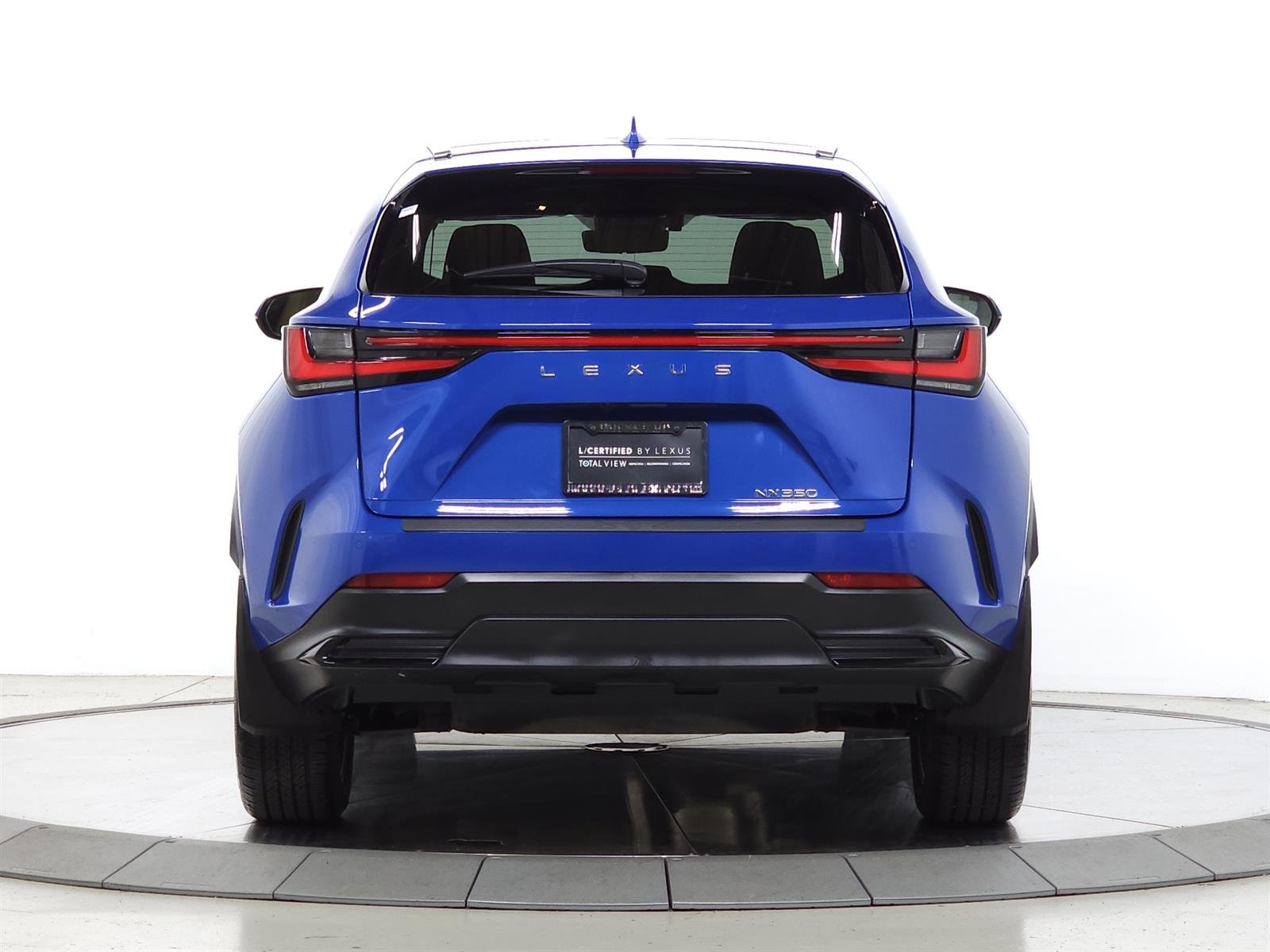 Certified Used 2025 Grecian Water 8y6 Lexus Luxury image 7