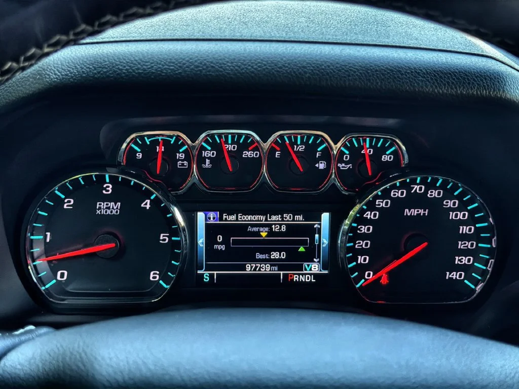 Used 2019 Black GMC SLT image 30