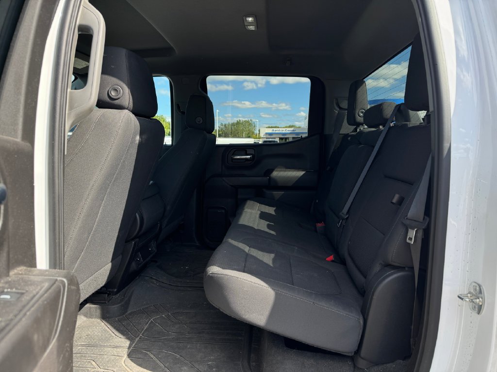 Used 2021 Summit White Chevrolet Custom image 15