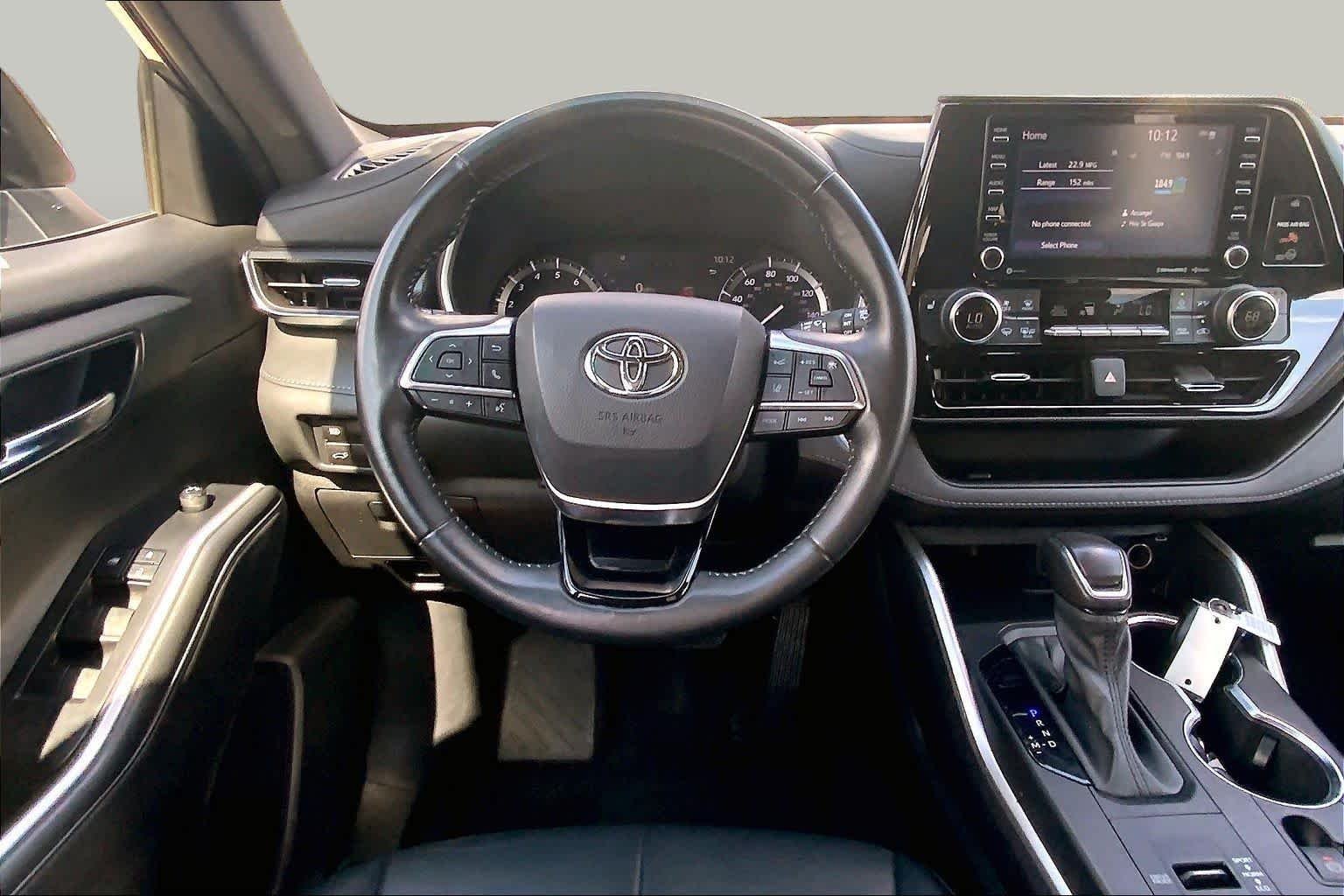 Used 2021 Magnetic Gray Metallic Toyota XSE image 6