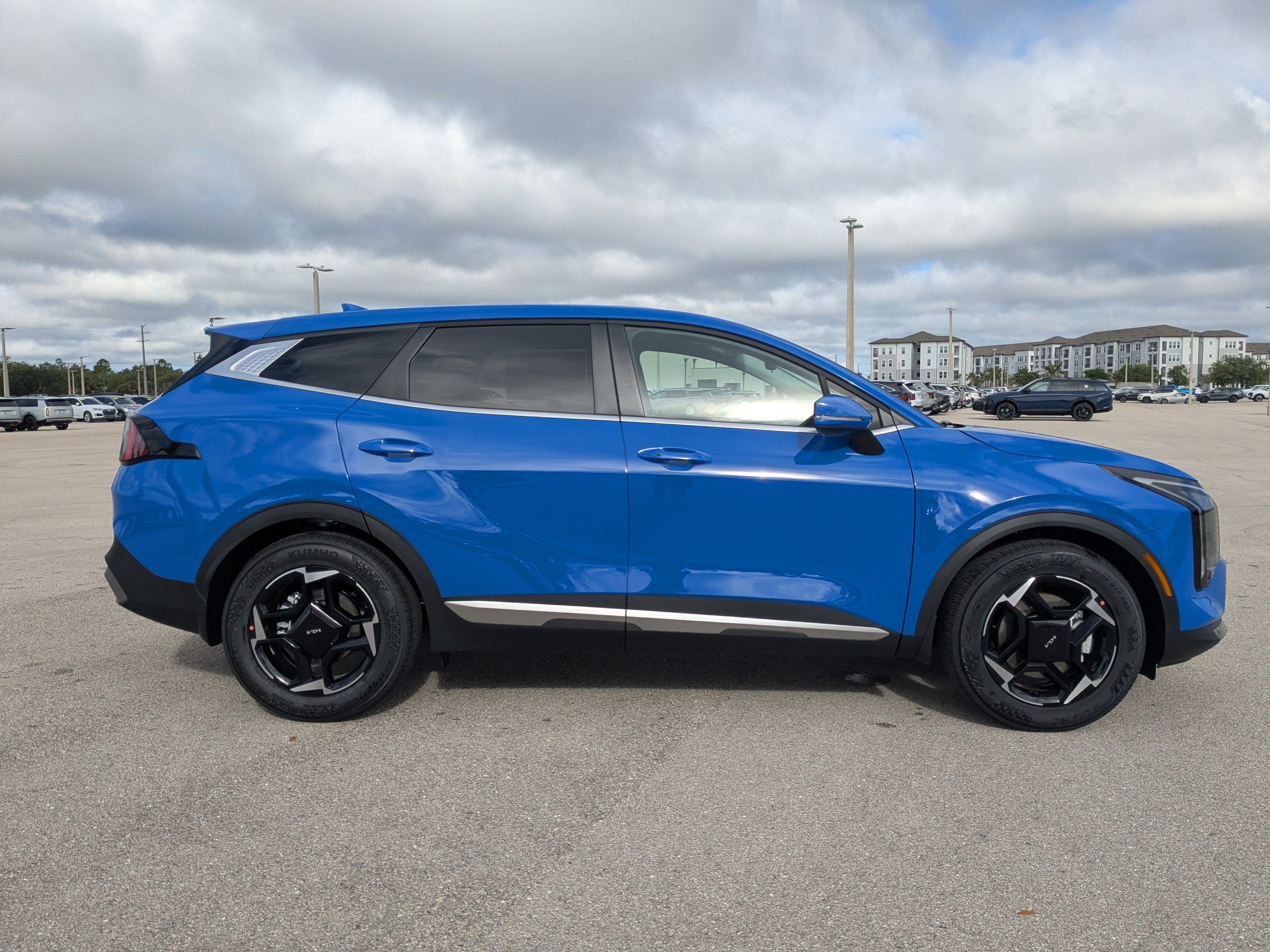 New 2026 Nebular Blue Kia EX image 4