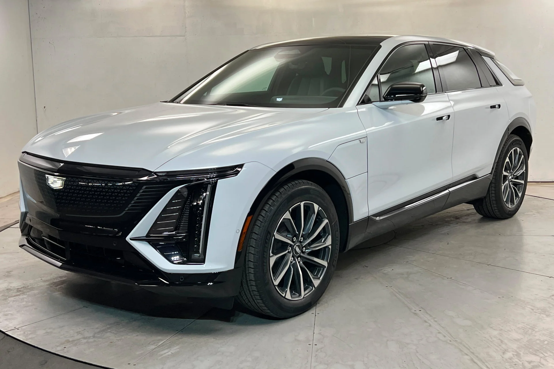 2027 Cadillac LYRIQ