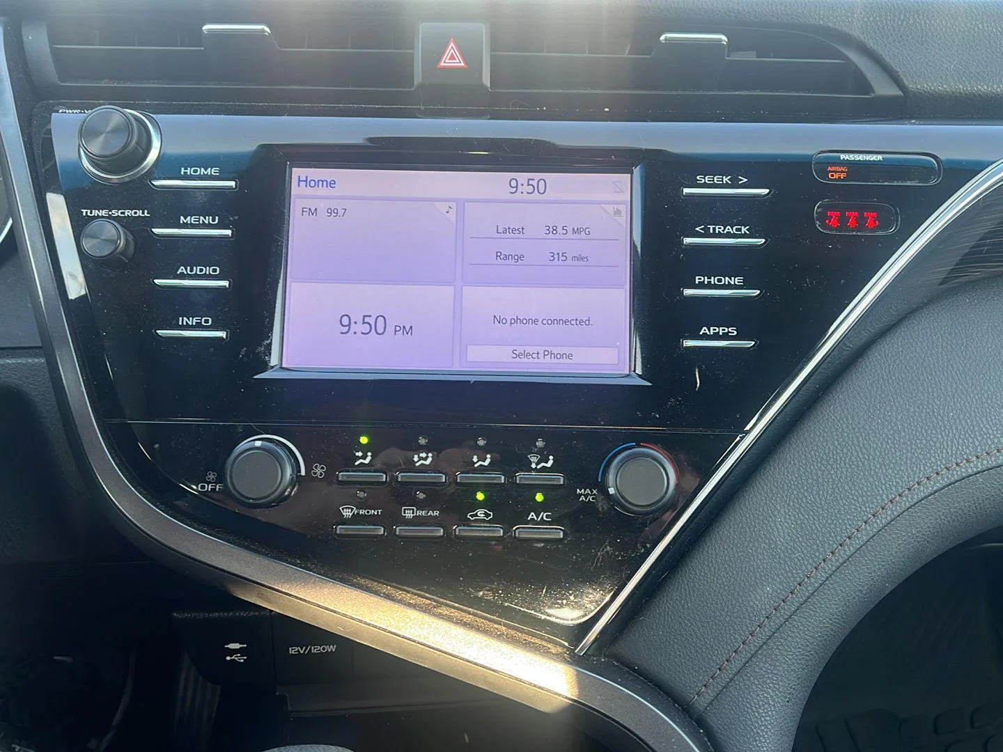 Used 2018 Predawn Gray Mica Toyota LE image 20