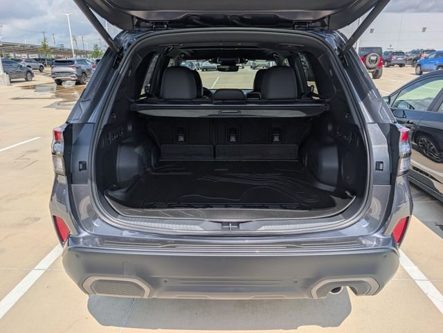 New 2026 MAGNETITE GRAY METALLIC Subaru Limited Hybrid image 22