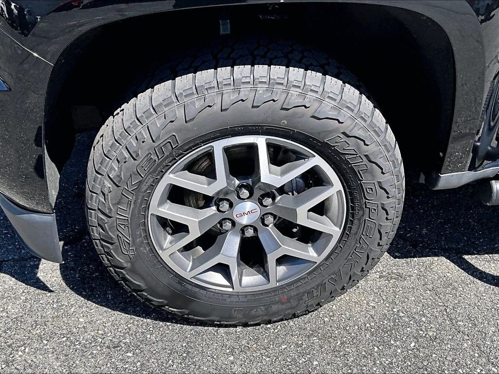 Used 2019 Black GMC All Terrain image 7