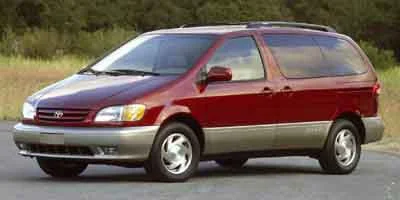2001 Toyota Sienna's photo