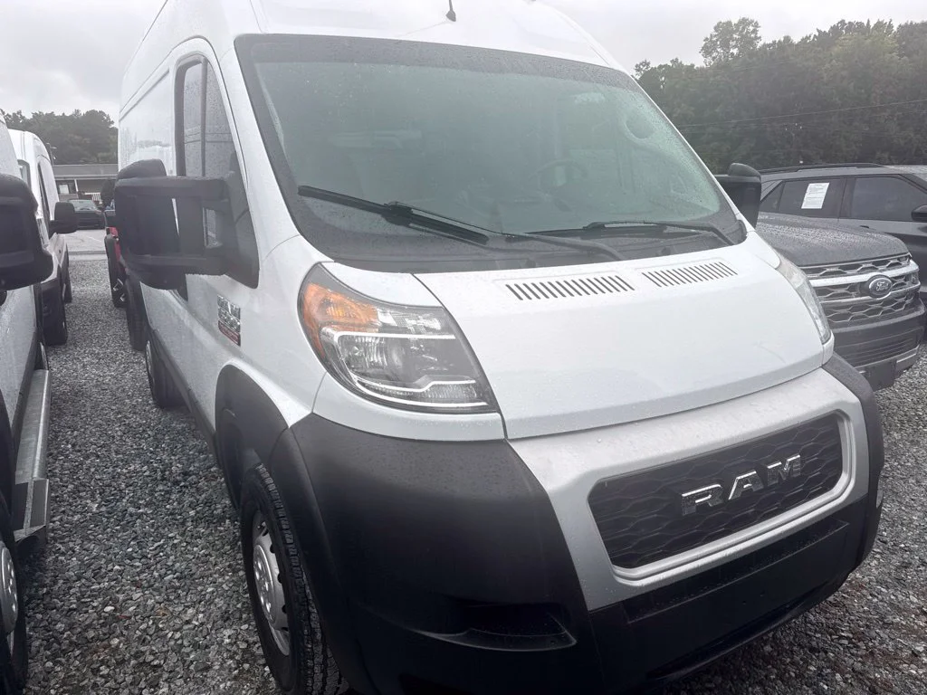 Used 2021 White Ram Base image 2