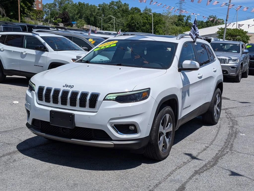 Used 2021 White Jeep Limited image 2