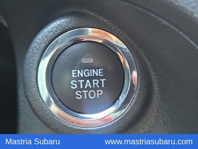 Used 2021 Ice Silver Metallic Subaru Premium image 25