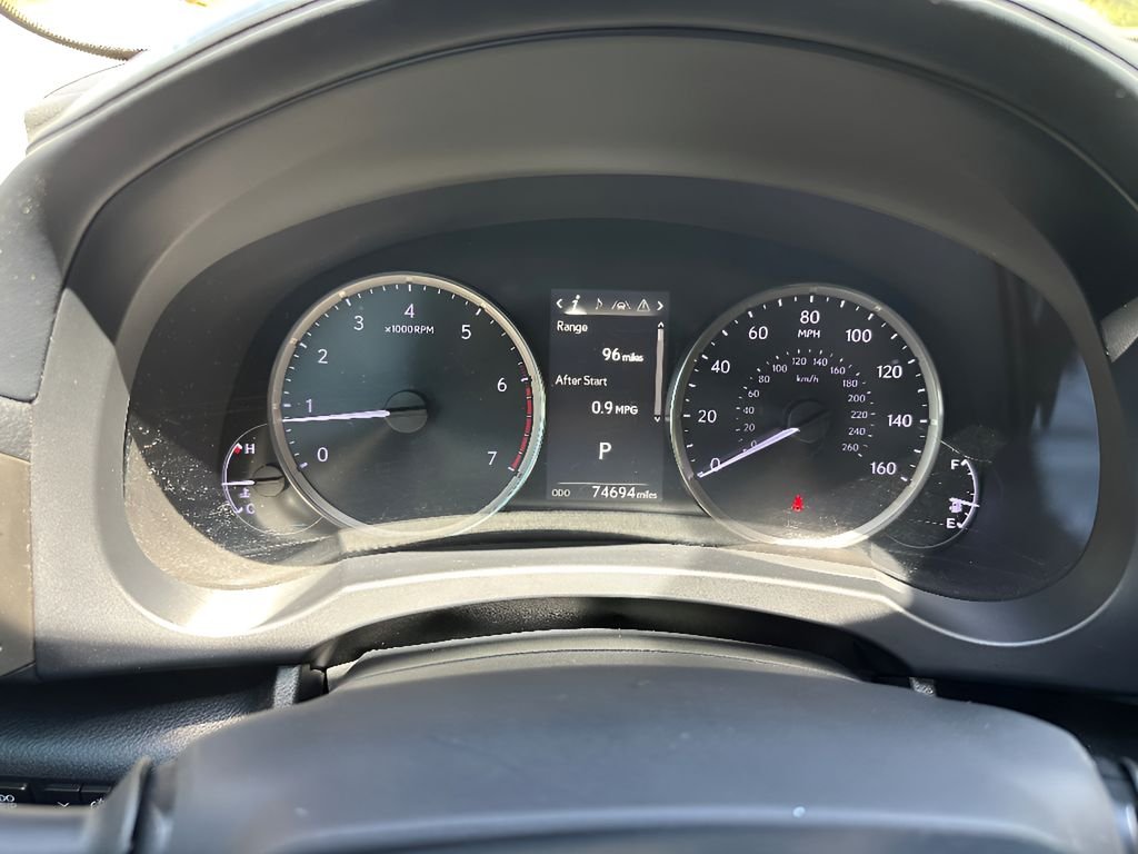 Used 2020 Eminent White Pearl Lexus Base image 26