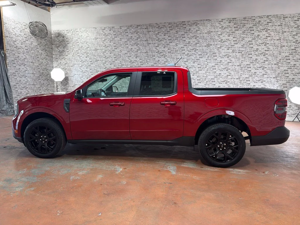 Used 2025 Ruby Red Met Tinted CC Ford Lariat image 4