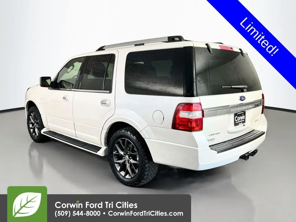 Used 2017 White Platinum Clearcoat Metallic Ford Limited image 11