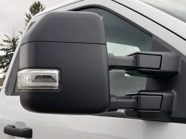 New 2026 Oxford White Ford F-250® XL image 11
