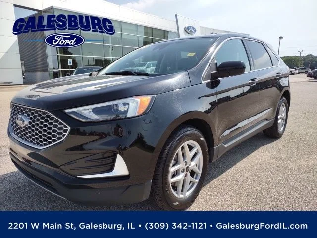 Certified Used 2024 Black Metallic Ford SEL image 1