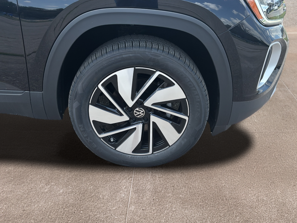 2026 Volkswagen Atlas SE w/Tech - Photo 9