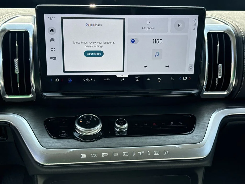 New 2027 White Ford Platinum image 30
