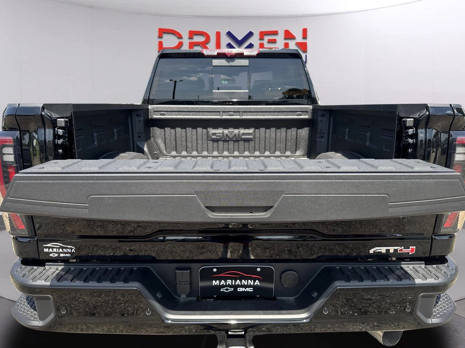 2026 GMC Sierra 2500HD AT4 - Photo 33