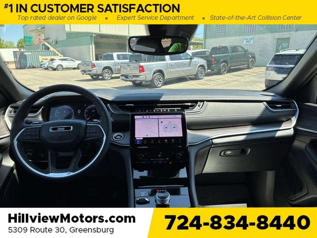 Used 2024 Bright White Clearcoat Jeep Limited image 17