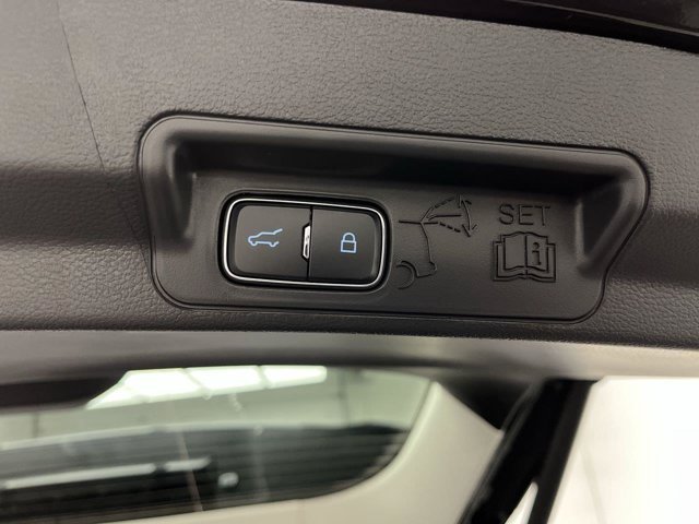 Used 2026 Agate Black Metallic Ford Active with 100A Pkg image 32