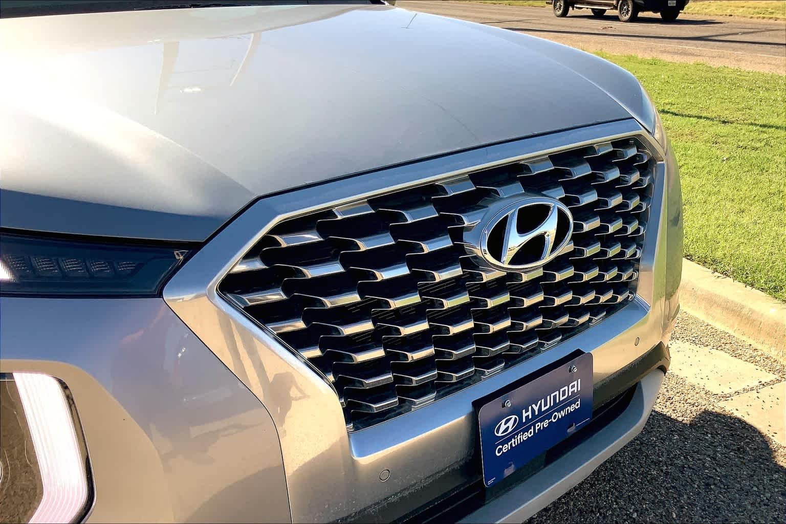 Used 2020 Lagoon Silver Hyundai SEL image 30