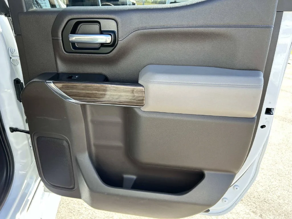 Used 2020 White Chevrolet LT Trail Boss image 25