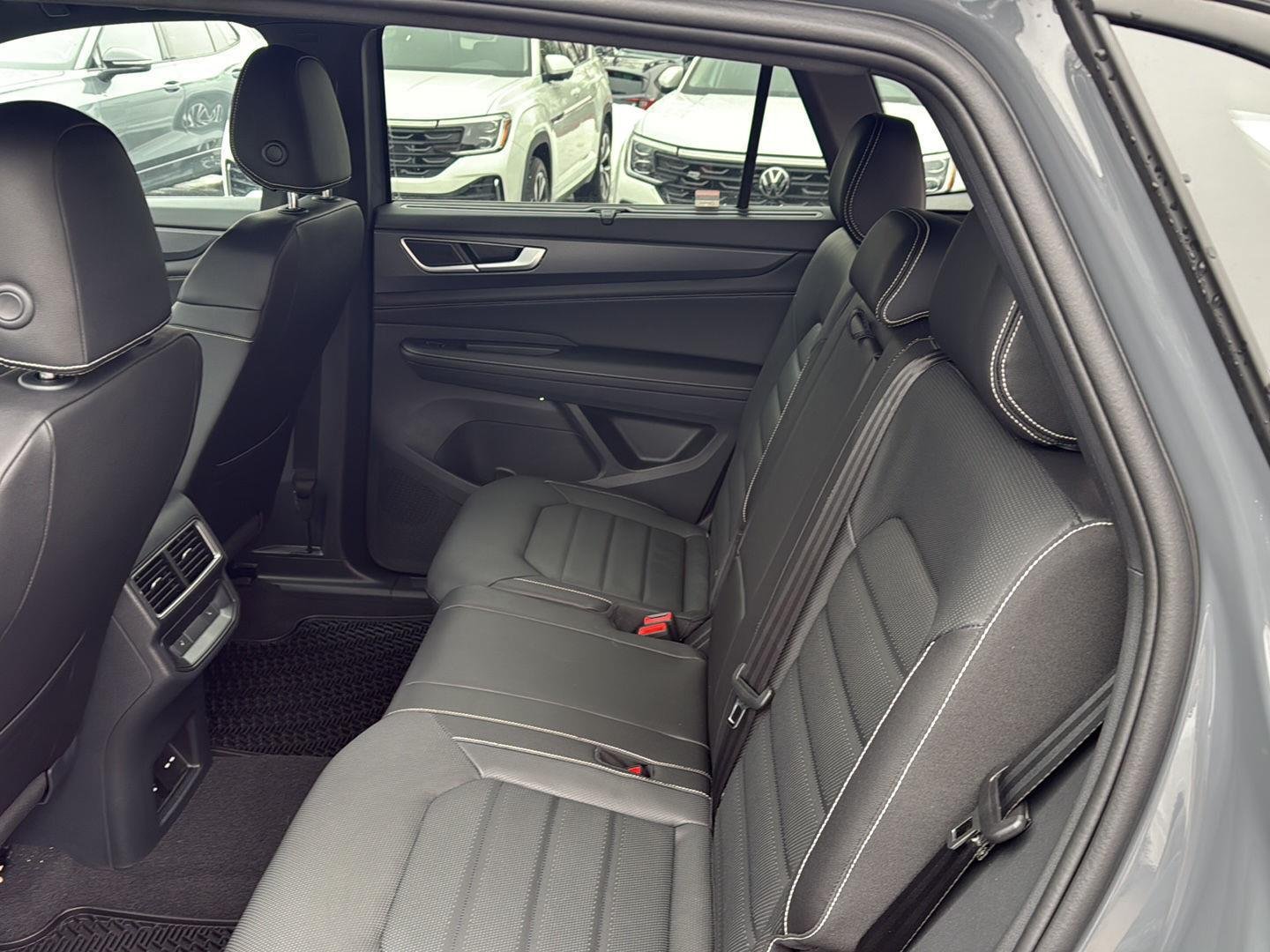 2026 Volkswagen Atlas Cross Sport SEL R-LINE - Photo 20