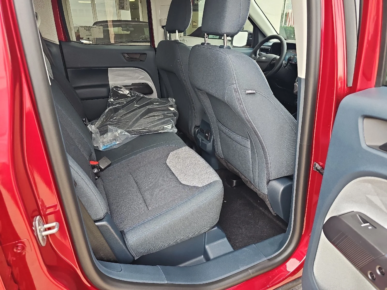 New 2026 Ruby Red Metallic Tinted Clearcoat Ford XLT image 7