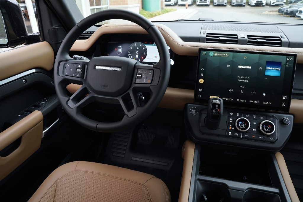New 2026 Carpathian Grey Land Rover S image 15