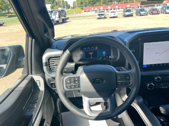 New 2026 Agate Black Metallic Ford XLT image 20
