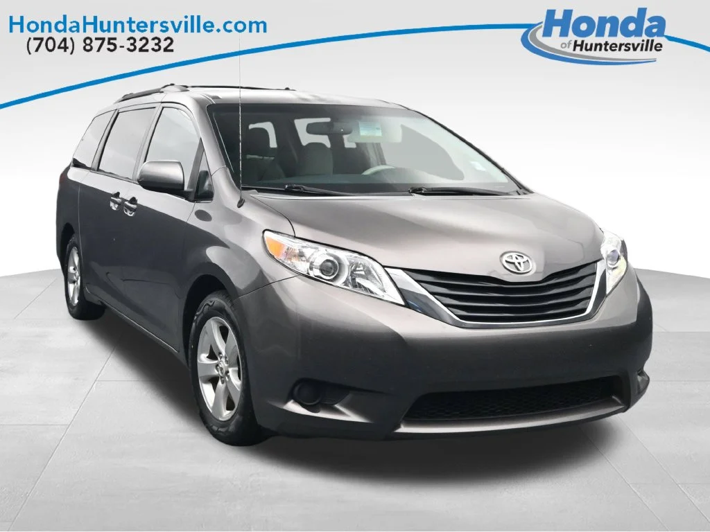 2012 Toyota Sienna