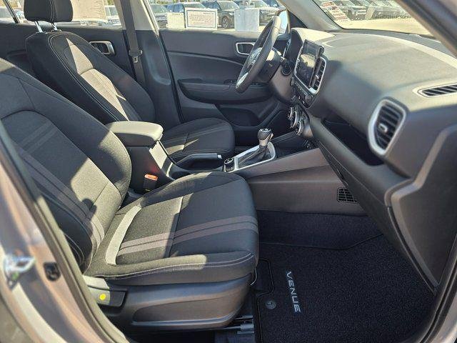New 2026 Silver Hyundai SEL image 10