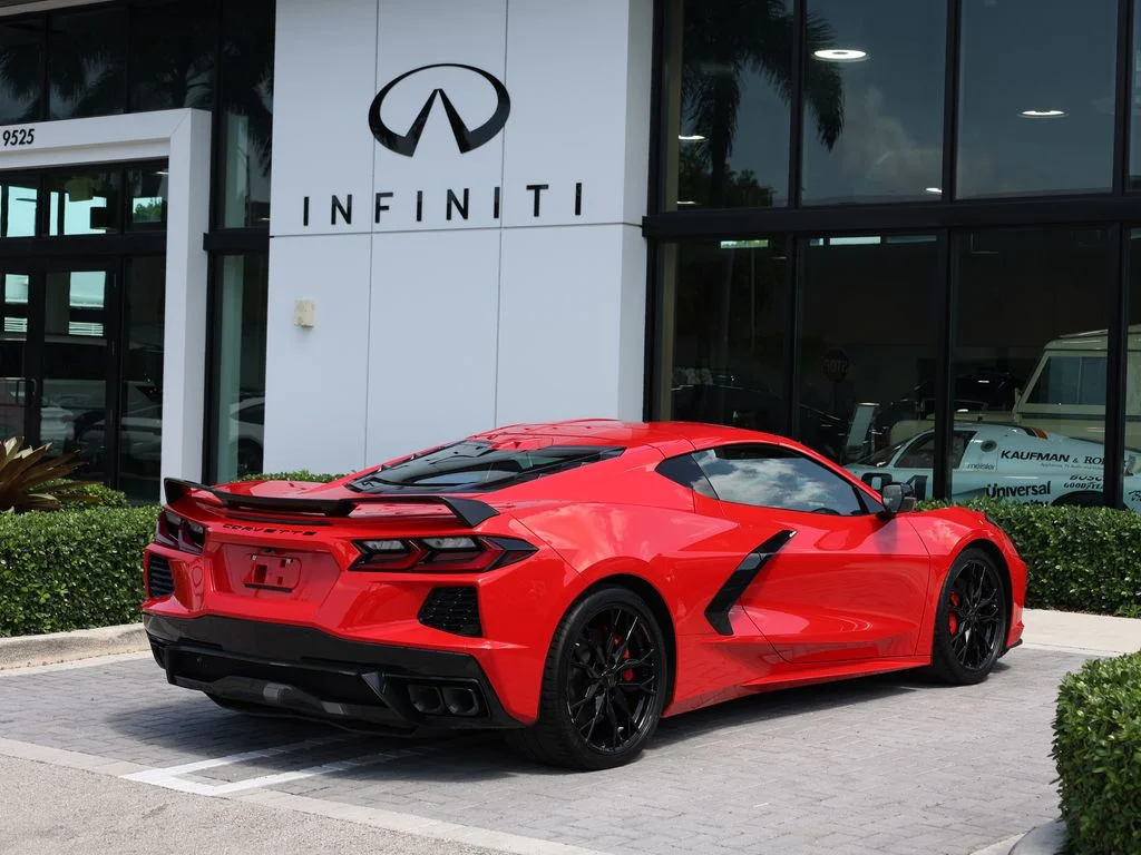 2023 Chevrolet Corvette 3LT - Photo 5