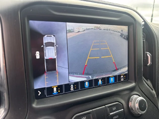 Used 2021 ONYX BLACK GMC AT4 image 11