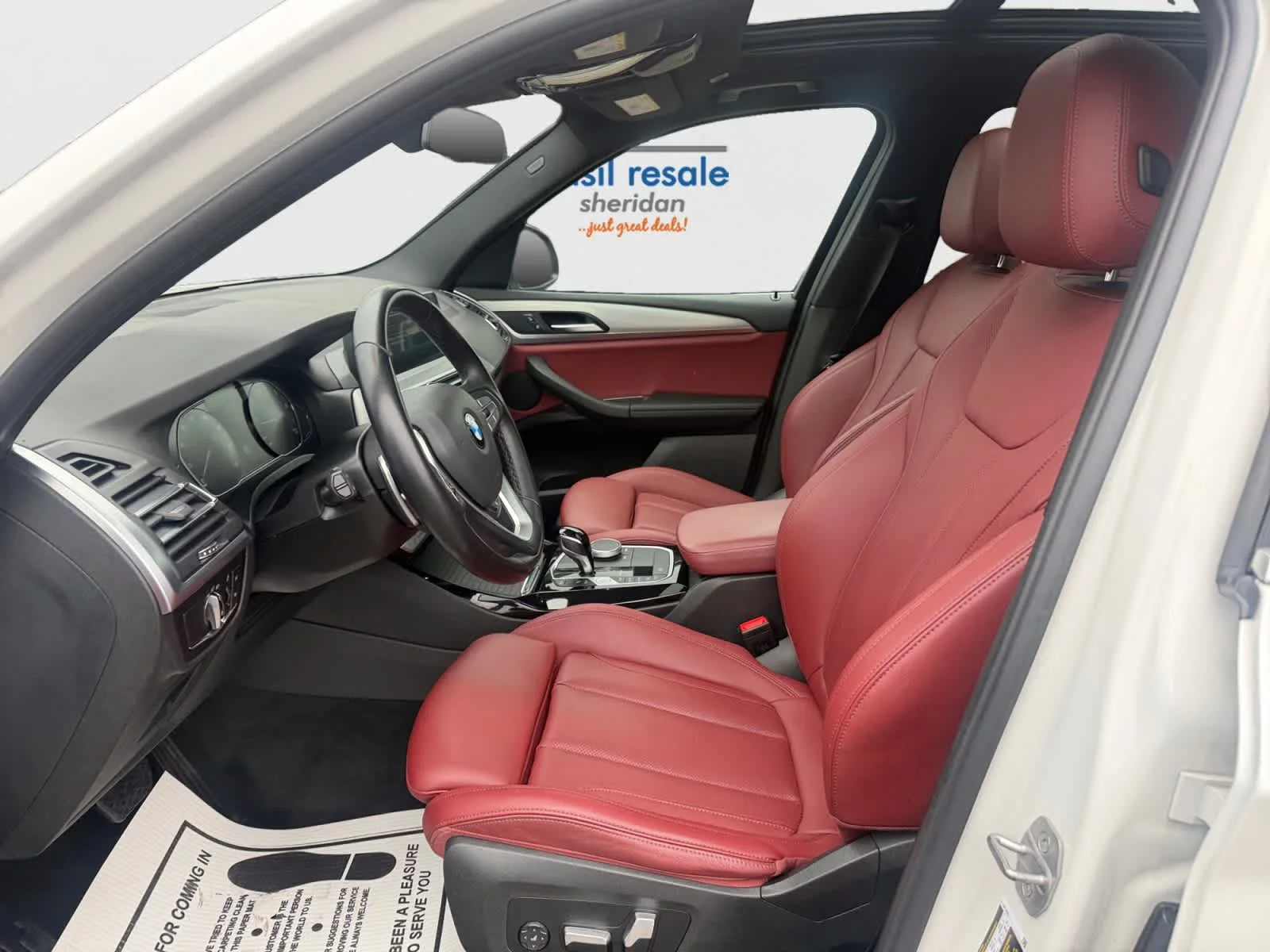 Used 2022 Mineral White Metallic BMW xDrive30i image 13