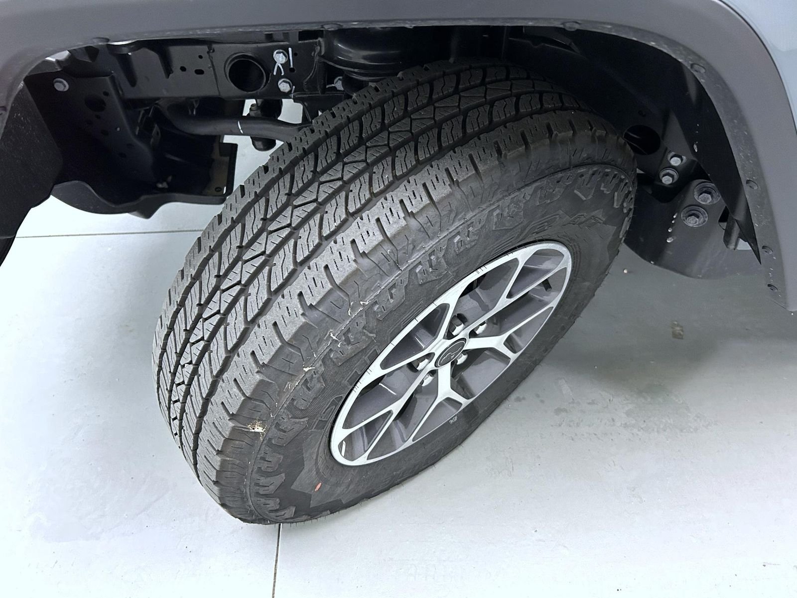New 2026 Anvil Clearcoat Jeep Sport S image 23