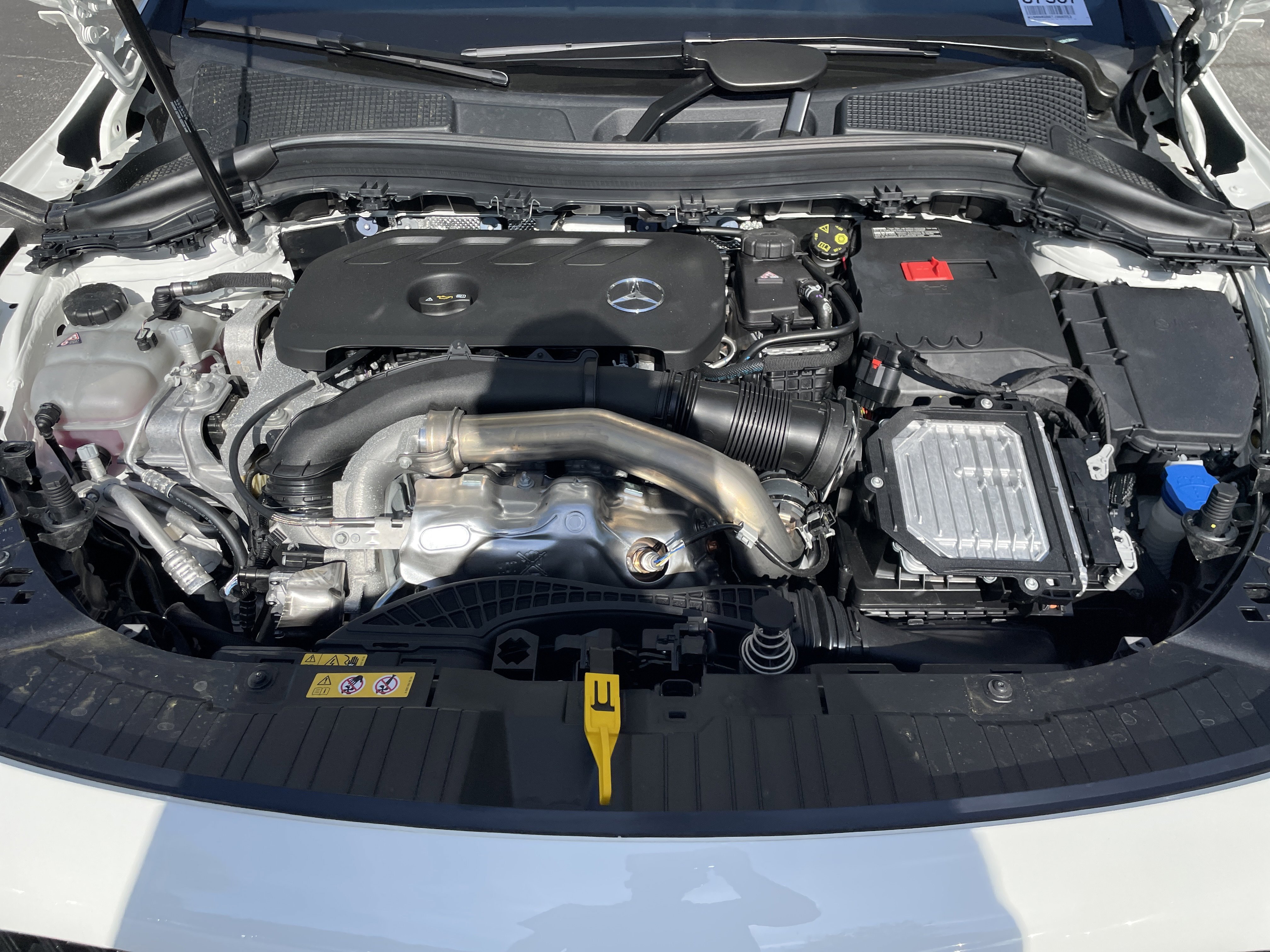 New 2026 Polar White Mercedes-Benz GLA 250 SUV image 45