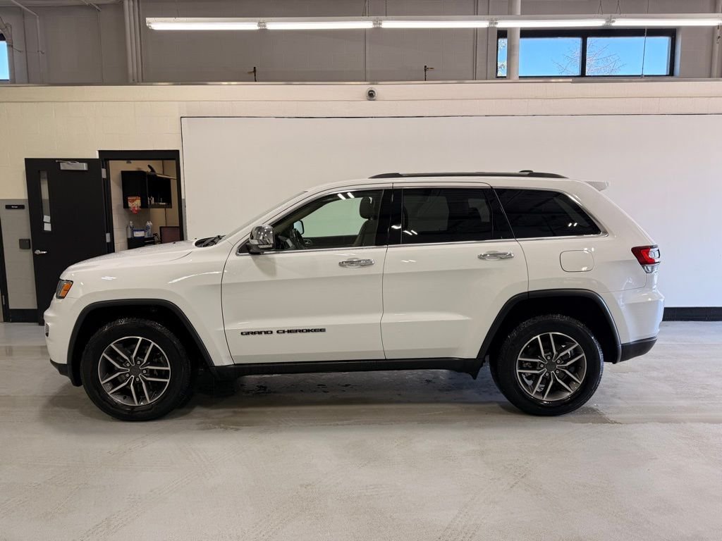 Used 2021 Jeep Grand Cherokee Limited with VIN 1C4RJFBG6MC775182 for sale in Golden Valley, Minnesota