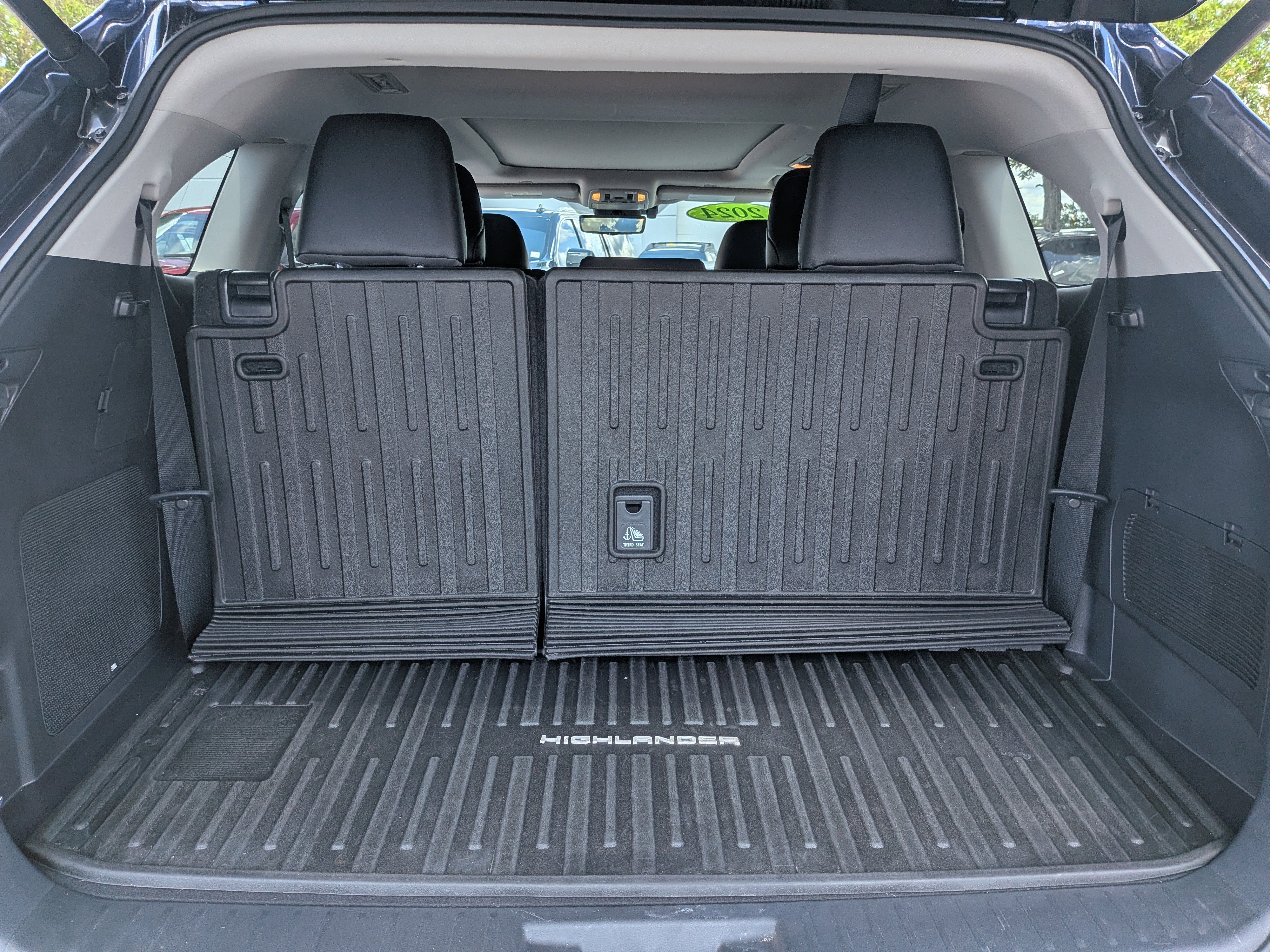 2024 Toyota Highlander Platinum - Photo 13