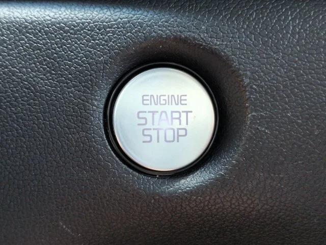 New 2026 Glacial White Pearl Kia LX image 26