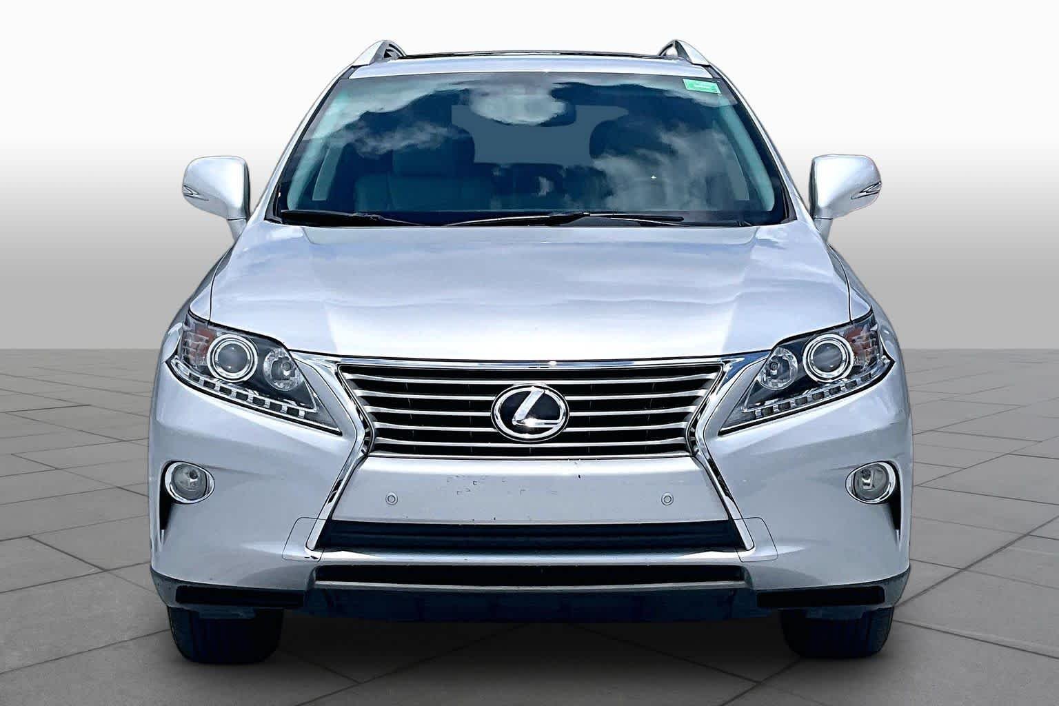 Used 2013 Silver Lining Metallic Lexus  image 4
