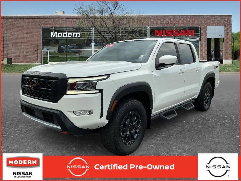 2024 Nissan Frontier PRO-4X Crew Cab 4X4's photo
