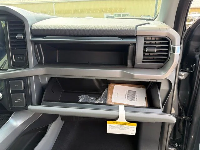 New 2026 Carbonized Gray Metallic Ford XLT image 33